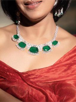 XAGO - Emerald Celestial Luxe Collar Necklace Set With Earrings