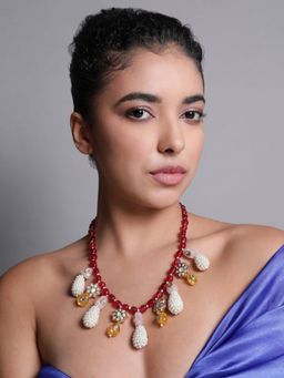 XAGO - Le Chryses Pearl Beads and Kundan Necklace