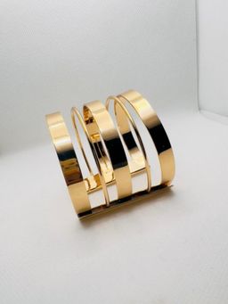 XAGO - La Agastin Gold Plated Handcuffs