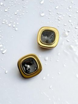XAGO - Le Veleria Grey Contemporary Shape Studs Earrings