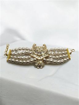 XAGO - Le Abheri White Pearl and Kundan Bracelet