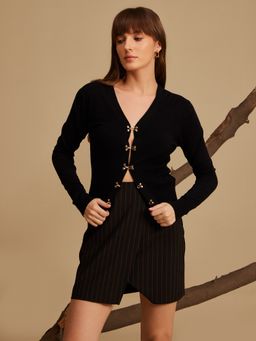 Kazo - Hook and Eye Detail Winter Top