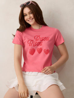 Outzidr - Pink Crew Neck Typography T-Shirt