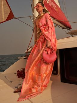 Sareemall - Women's Silk Blend Pink Woven Designer Saree with Unstitched Blouse