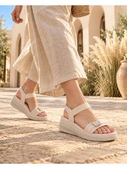 Aroom - Women Cream Sandals