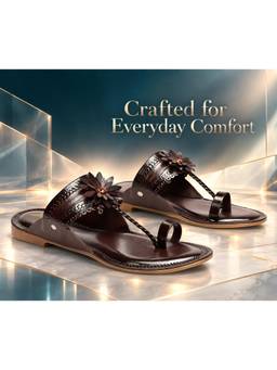 Aroom - Step Into Effortless Style With These Chic Flats - Black