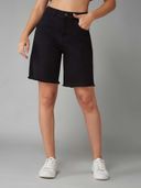Black color option, Currently selected
