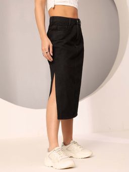 DOLCE CRUDO - Women's Black Straight High Rise Clean Look Stretchable Denim Midi Skirt