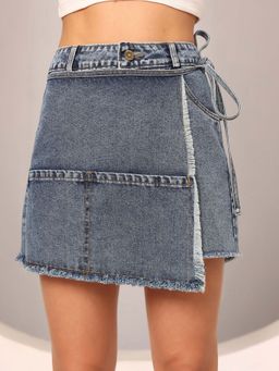 DOLCE CRUDO - Women's Navy Blue Regular High Rise Mild Distress Regular Denim Skorts