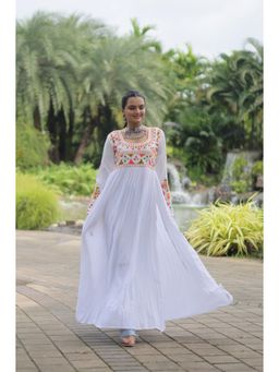 Wedani - White Embroidered Maxi Kurta with Multicolor Threadwork
