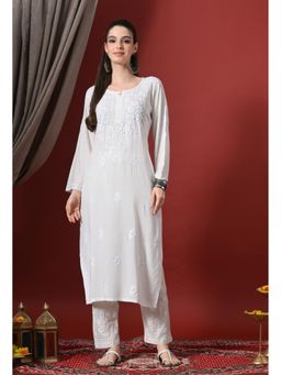 SYRISH - Elegant Rayon White Chikankari Embroidered Straight Kurta
