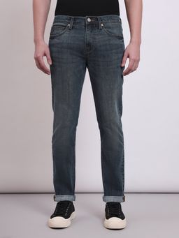 Lee - Men Blue Travis Slim Fit Mid Rise Light Fade Jeans