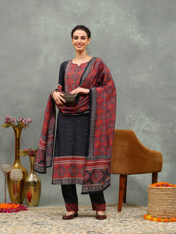 MEENA BAZAAR - Black Muslin Printed Kurta With Pant & Dupatta