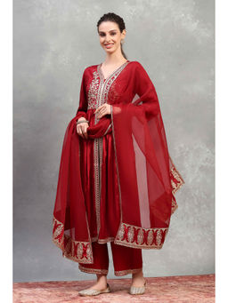 Rangriti - Red Viscose Floral Kurta With Palazzo & Dupatta