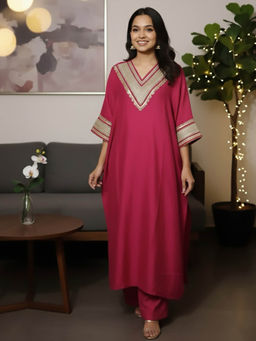 Varanga - Red Silk Blend Embroidered Kaftan With Pant