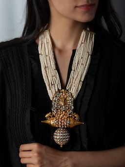 Neeta Boochra - 925 Sterling Silver 22K Gold Plated Pearl Beaded Peacock Design Necklace