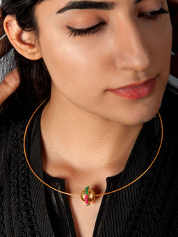 Neeta Boochra - 925 Sterling Silver 22K Gold Plated Golden Ball Hasli with Green Onyx and Ruby Beads