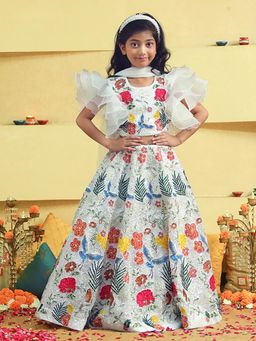 Alyaansh Couture - White Organza Ruffled Sleeves Lehenga With Blouse & Dupatta