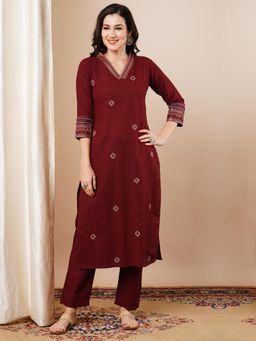 FASHOR - Maroon Ethnic Embroidered Straight Kurta with Pant