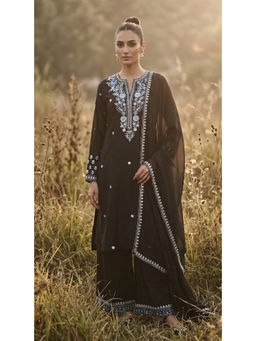 Basanti Kapde aur Koffee - Women Chanderi Black Embroidered Kurta with Palazzo and Dupatta