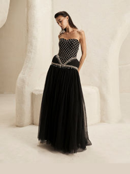 Nirmooha - Women Black Oriel Gown