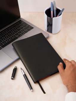 Doodle Collection - A5 Refillable Notebook - Notable with Pen - Gift Set