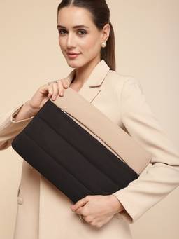 Anekaant - Drift Black 16 Inch Laptop Sleeve