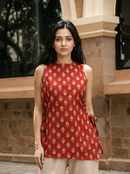 KAFTANIZE - Red Floral Printed With Side Tie-Knot Kurti