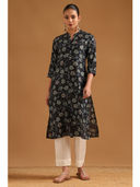 Navy Blue color option, Currently selected