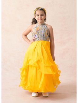 THETAA - Hand Embroidered Cloud Yellow Gown With Hairband