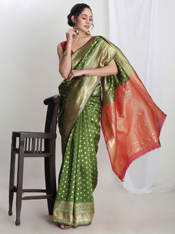 Janasya - Women's Green Silk Blend Ethnic Motifs Woven Design Jacquard Saree with Unstitched Blouse