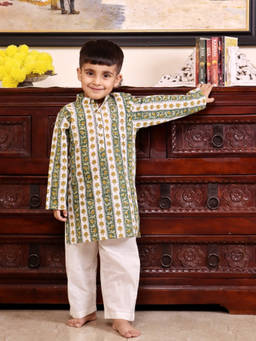 Evaraah - Aranya Kurta with Pyjama