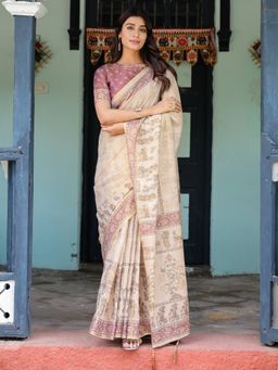 Akhilam - Womens Cotton Blend Cream Digital Print Designer Saree with Unstitched Blouse