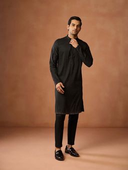 KISAH - Men Sequin Embellished Ombre Design Kurta & Trouser