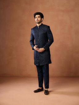 KISAH - Men Indo Western Sherwani Jacquard Achkan With Red Pocket Square With Trouser