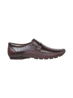Mochi - Men Wine Formal Loafers