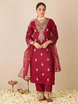 Indo Era - Maroon Embroidered Straight Kurta With Pant & Dupatta