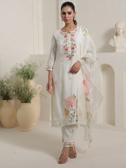 Indo Era - Off White Embroidered Straight Kurta With Pant & Dupatta