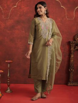 Indo Era - Green Embroidered Straight Kurta With Pant & Dupatta