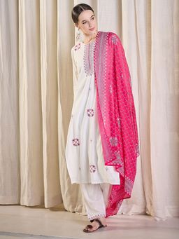 Indo Era - White Embroidered Straight Kurta With Pant & Dupatta