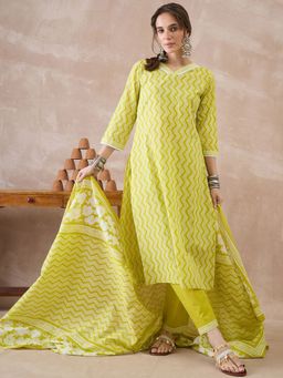 Indo Era - Green Printed Straight Kurta With Pant & Dupatta