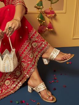 GLAM STORY - Garden Galleria Ivory Kolhapuri Block Heels-Ivory