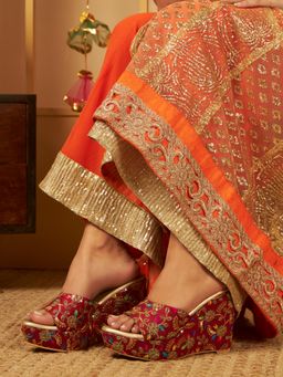 GLAM STORY - Party Pop Red Ethnic Wedge Heels