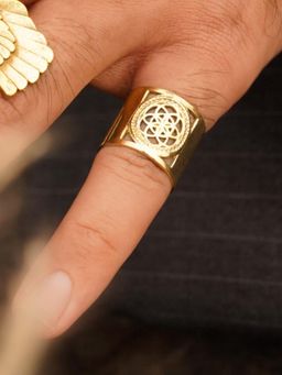SOUL WORKS - Gold Brass Statement Ring