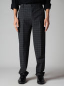 Black color option, Currently selected