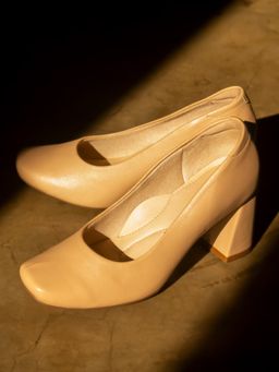 Inc.5 - Solid Beige Block Pumps