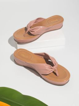 Inc.5 - Solid Peach Wedges