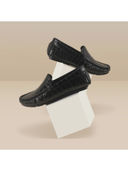 Black color option, Sold out, Currently selected