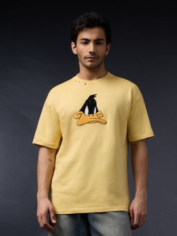 The Souled Store - Official Looney Tunes: Angry Daffy Men Oversized T-Shirt