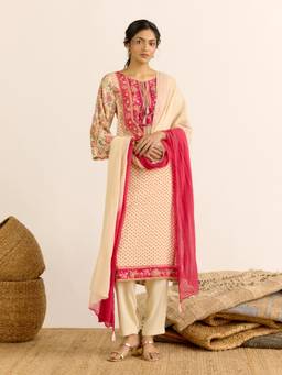 Aarke Ritu Kumar - Women Beige Floral Viscose Kurta and Pant with Dupatta